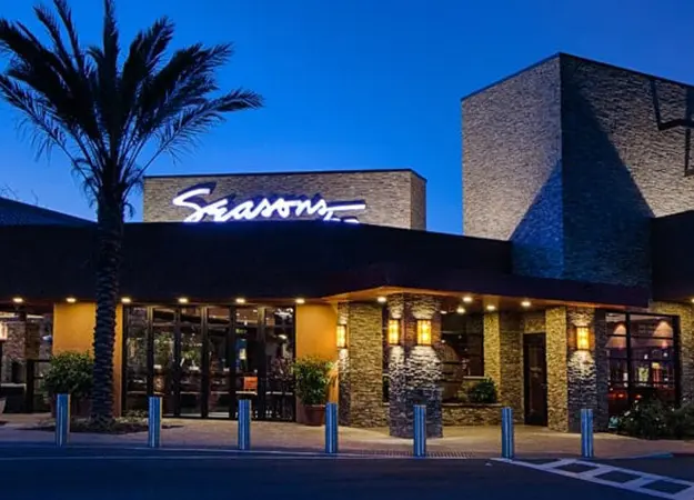 Seasons 52 restaurant